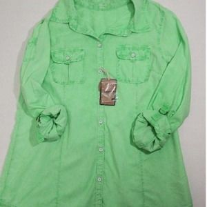 NWT WOMENS Bass Long Sleeved Shirt